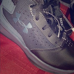 Boys Under Armour Sneakers